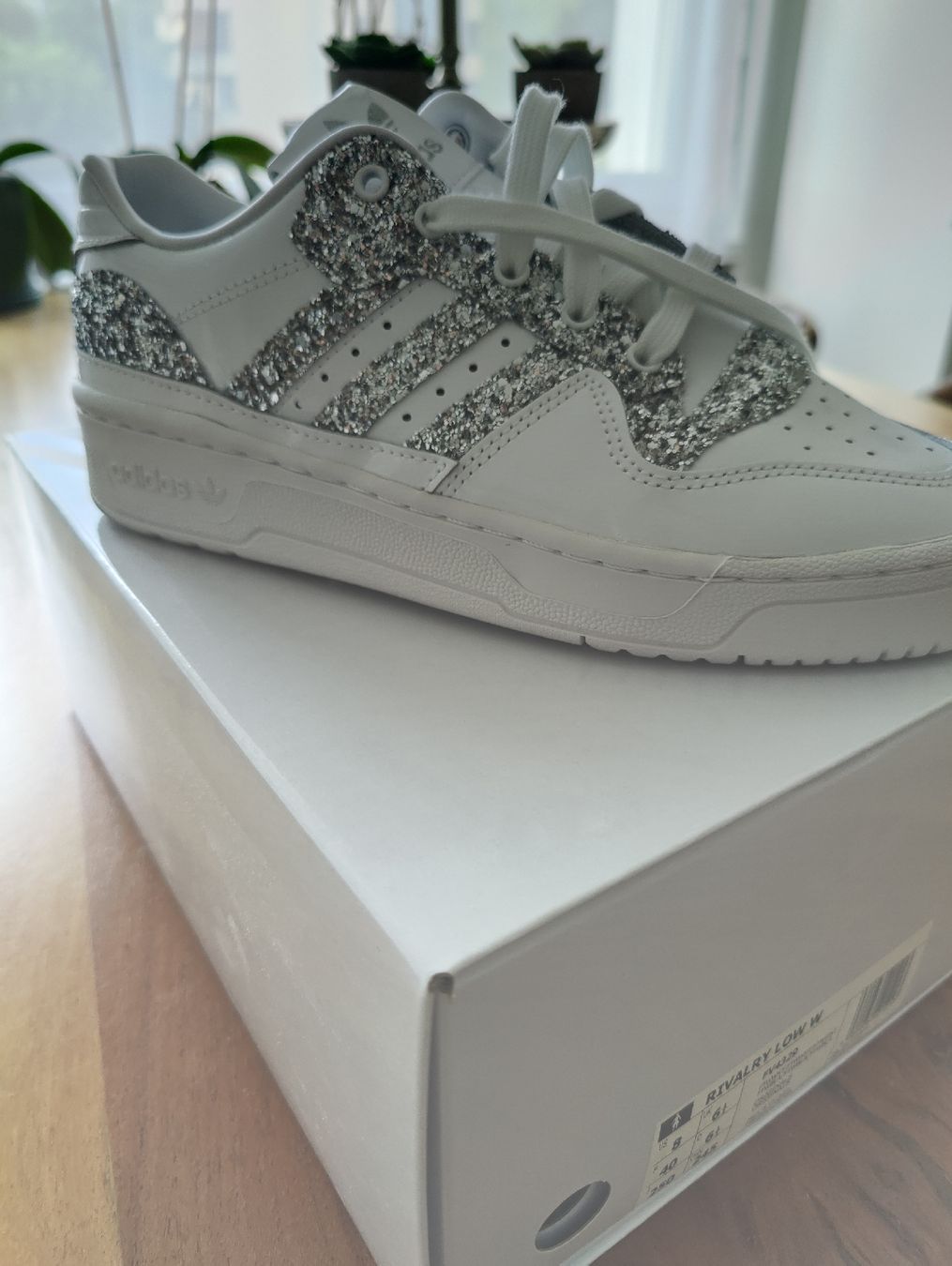 Adidas Scarpe da donna: Adidas Glitzersneaker Gr.40(neu) – Nuovo e nell'imballaggio originale da Adliswil venduto da tan_mpy7 1