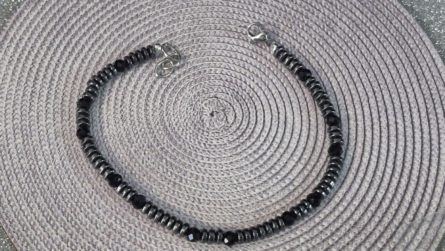 Bracelets: Bracciale agata nera e ematite  20cm nuovo – Neuf (Voir description) à Giubiasco par Stefaniav 1