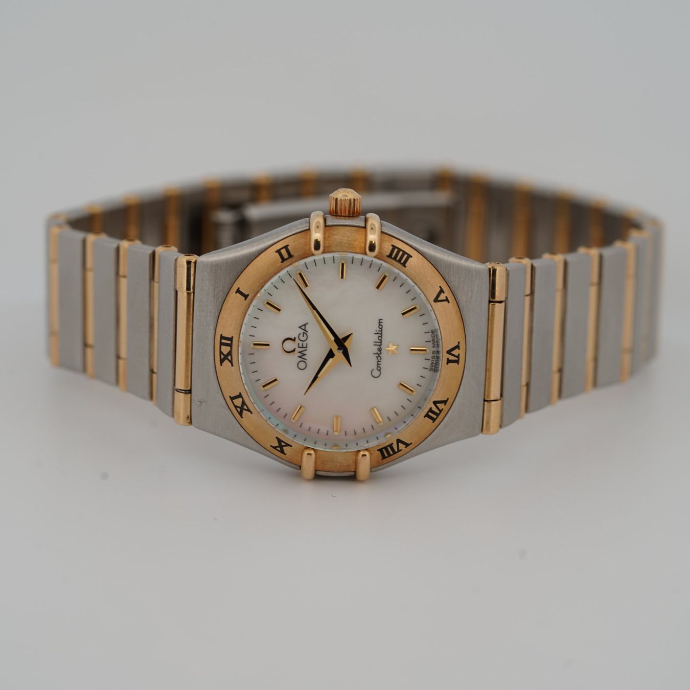 Omega Orologi: Omega Constellation 26mm – Usato da Bottens venduto da Evergold.ch 3
