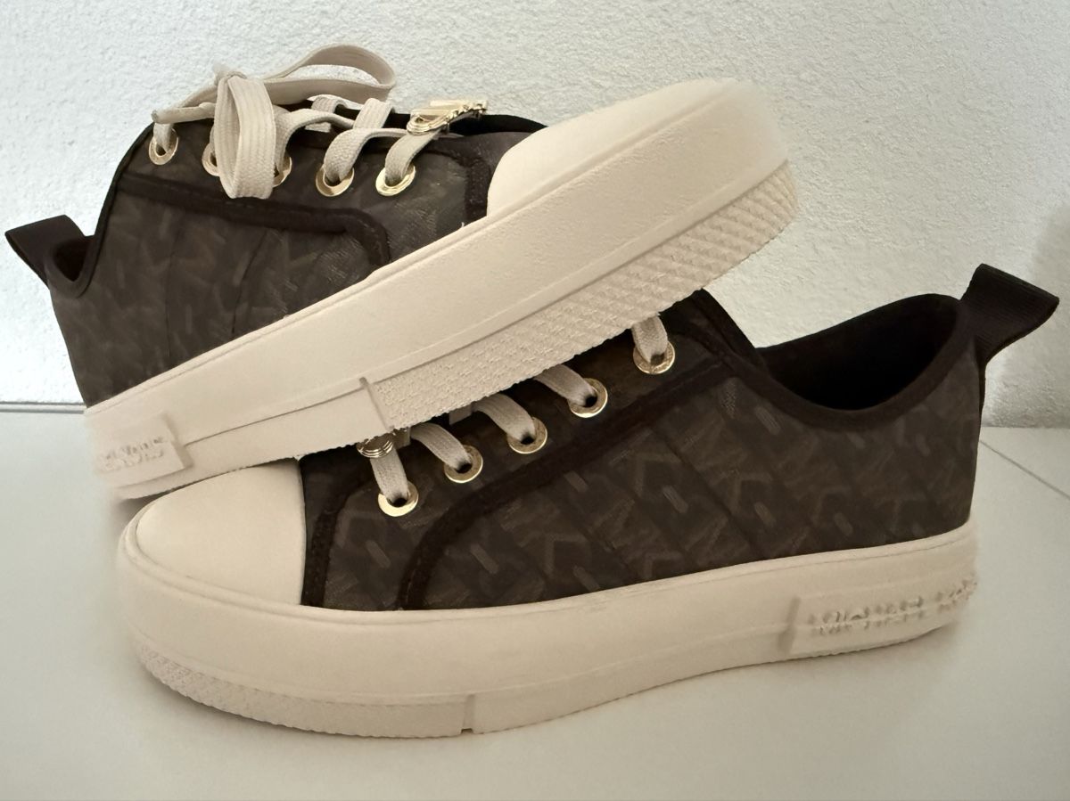 Michael Kors Scarpe da donna: Baskets Michael Kors marron logo – Nuovo e nell'imballaggio originale da Sion venduto da bij_ghy2 1