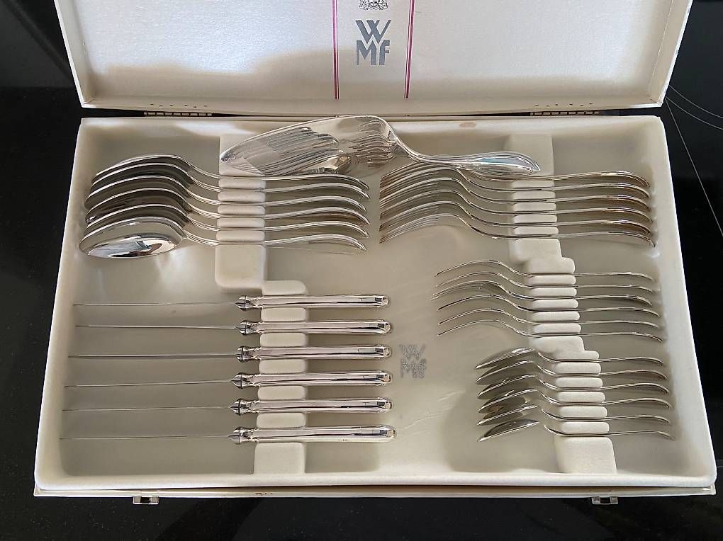 Set di posate: WMF Besteckset Premiere 90 - versilbert  – Usato da Uetikon am See venduto da thinkpink01 1