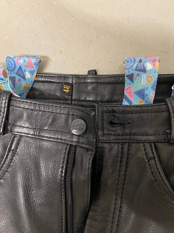 Pantaloni: Lederhose IXS, Motorradbekleidung – Usato da Spiegel b. Bern venduto da GET2691 1