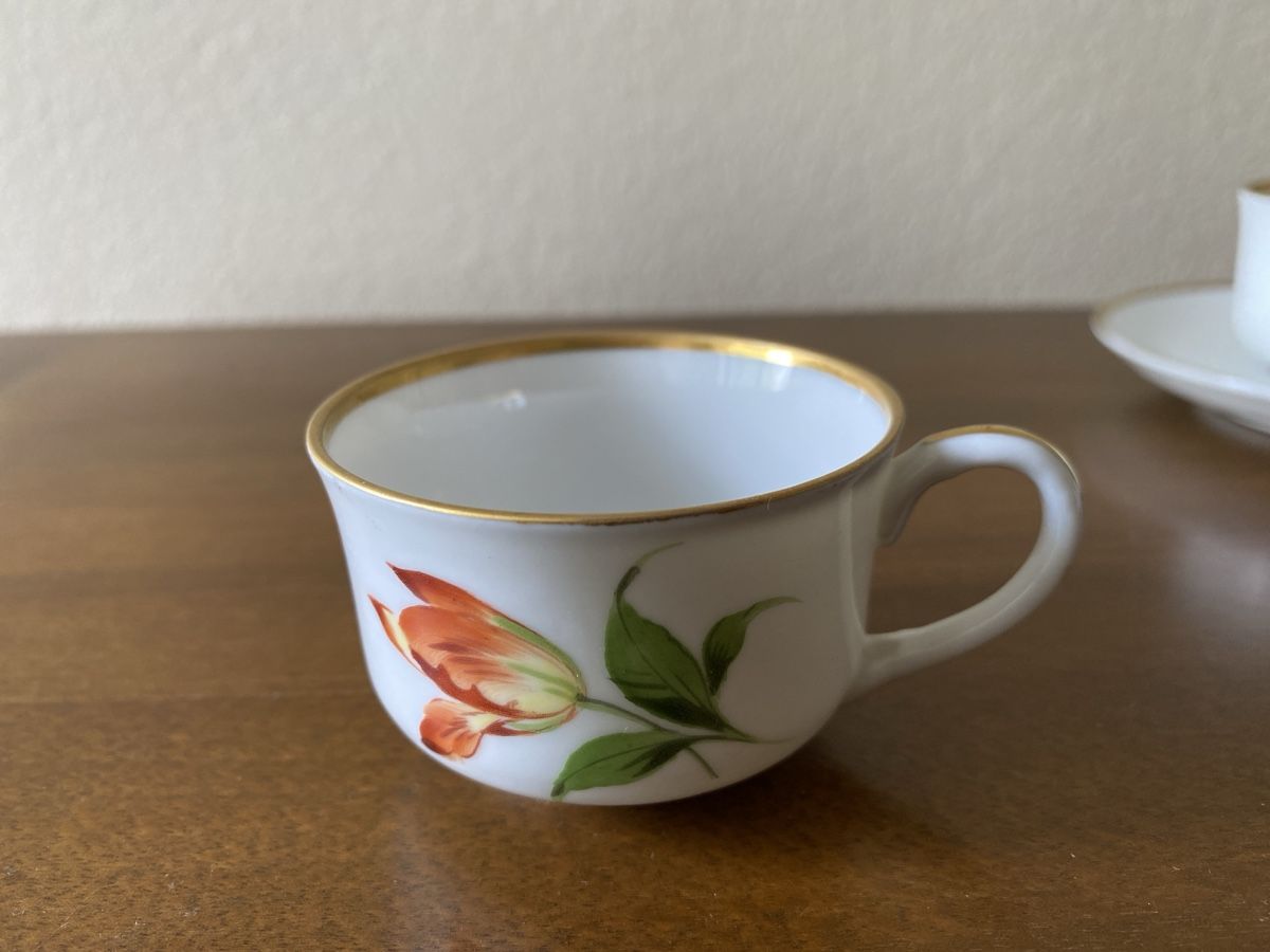 Tazze: 5 handbemalte Kaffeetässchen inkl. Vase – Usato da Luzern venduto da Gustav-33 1