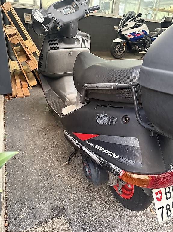 Scooter: Honda Spacy 125 ab Mfk – Usato da Zollikofen venduto da Marco2321 3