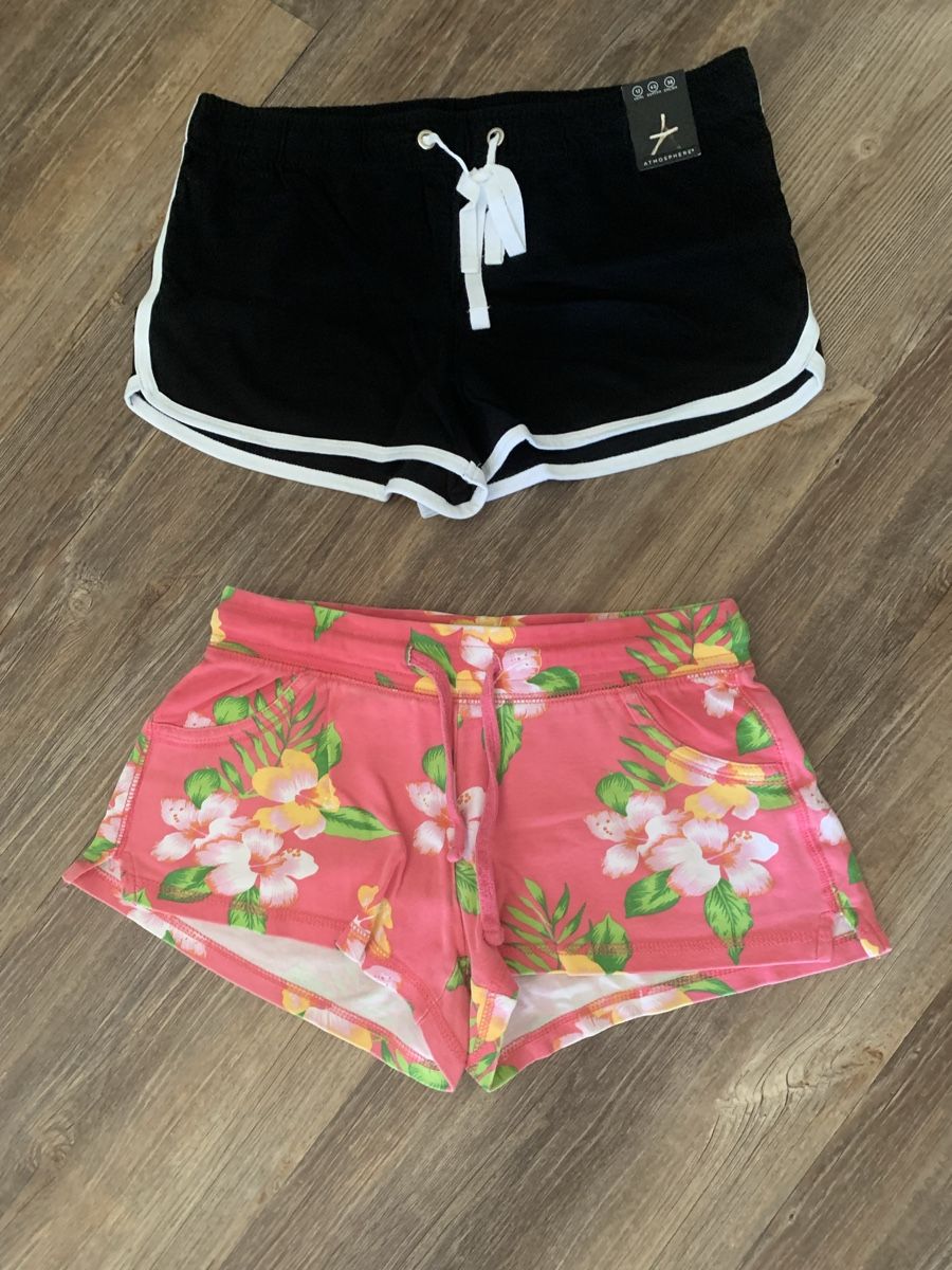 Pantalons: Shorts – D'occasion à Emmen par ama_8wmn 1