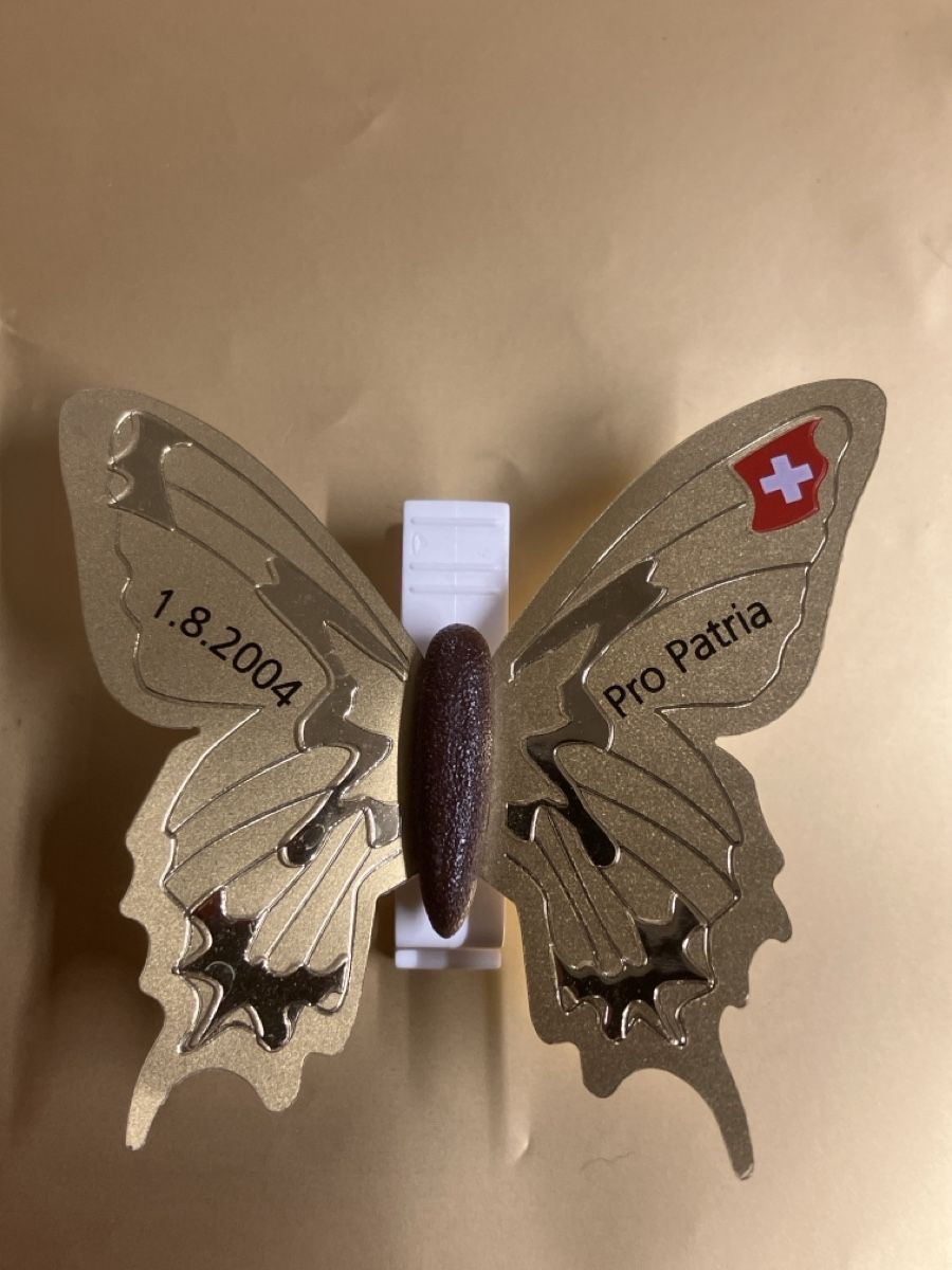 Swiss Placchette & Badge: Abzeichen Pro Patria Schmetterling gold 2004 – Usato da Erlenbach im Simmental! venduto da Simmentaler-Perlen 1