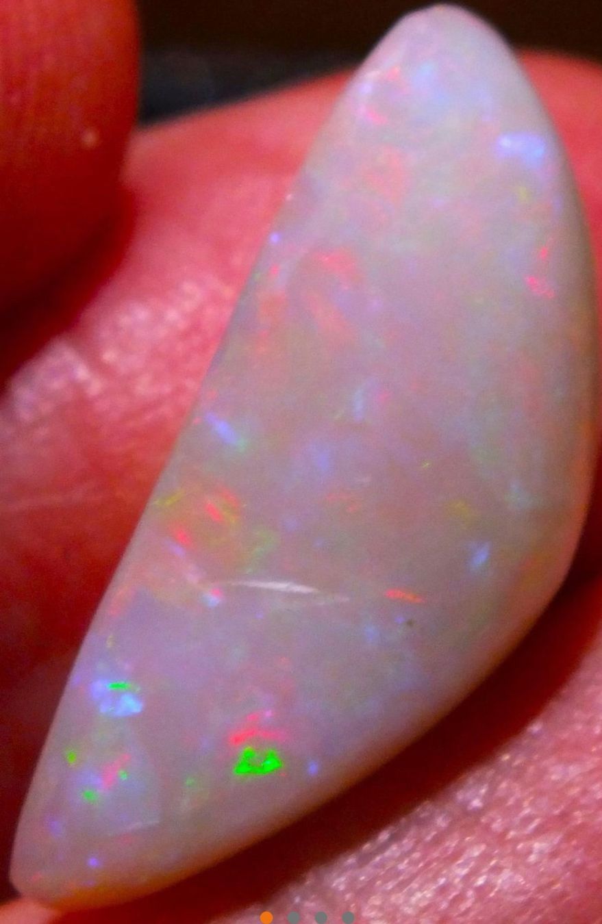 Pietre preziose: Äthiopischer Opal Cab. 7 karat – Usato da Schiers venduto da Sam.ahd1