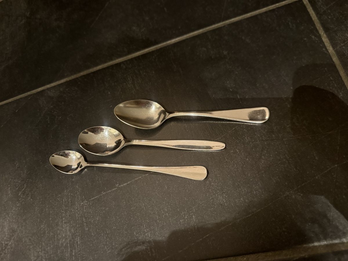 Cucchiai: 3er Set Löffel, verschiedene Grössen, Top Zustand – Usato da Perlen venduto da SPICE24