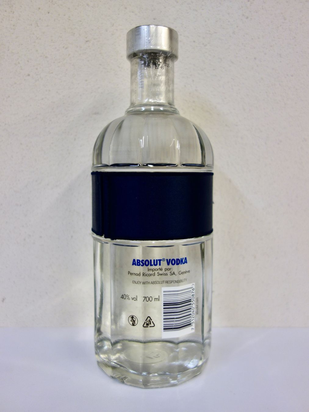 Absolut Vodka Bevande alcoliche: 1 x ABSOLUT VODKA ABSOLUT MODE Edition 2011 – Nuovo e nell'imballaggio originale da Kerzers venduto da zimmergruen 2