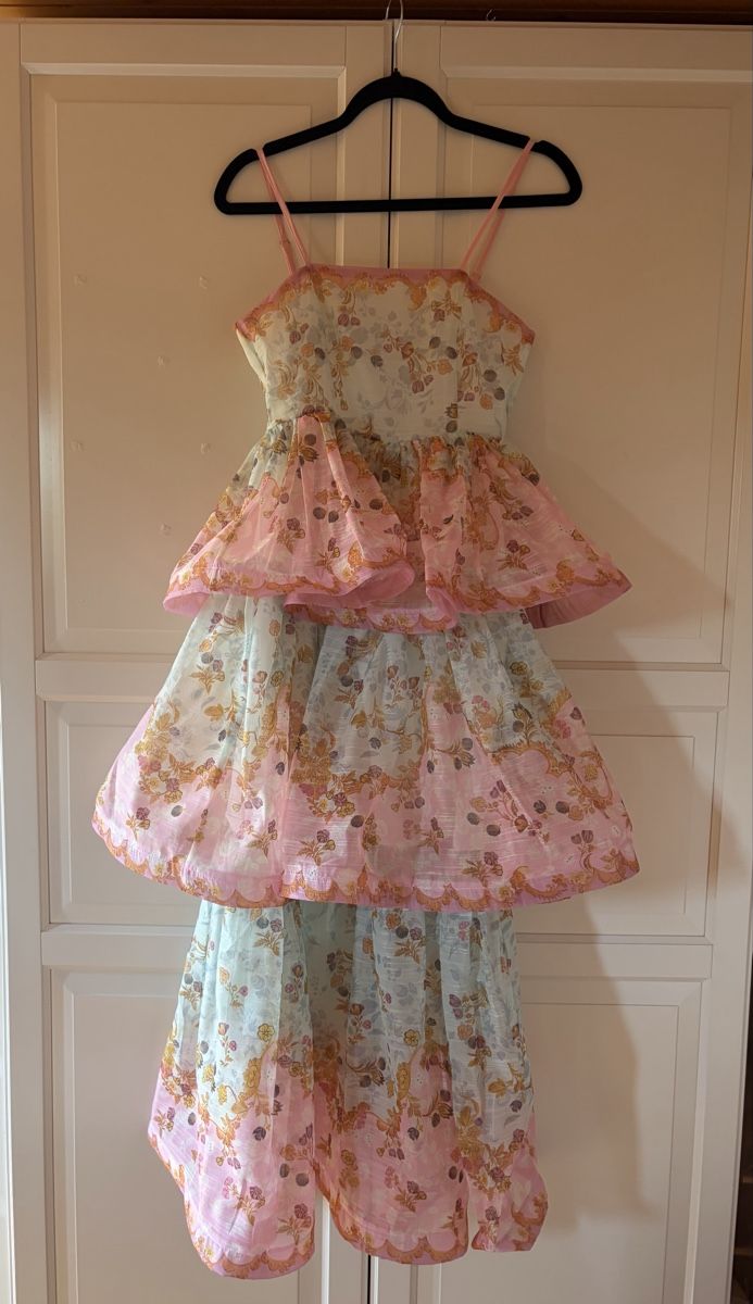 Kleider: Floral Midi Dress  – Neu (gemäss Beschreibung) aus St.Josefen von lop_lh8d 1