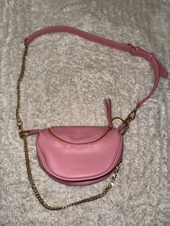 Seidenfelt pinke Half-Moon Tasche mit goldener Kette