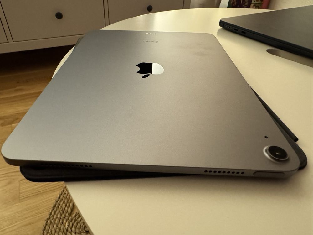 iPad Air 2024 11“ (M2) / 128 GB (Neu (gemäss Beschreibung)) in
