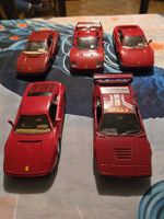 Lot de 5 Ferrari Burago Italy rouges escale 1/24 