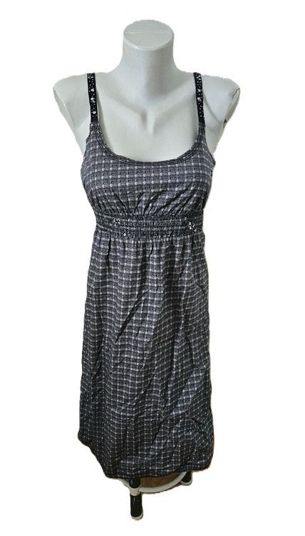 Esprit Vestiti: Esprit Cocktail Kleid Gr. 36 - super chic – Usato da Füllinsdorf venduto da Sunnebliemli7