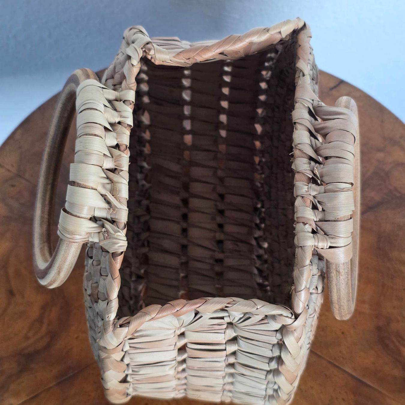 Borse da donna: Vintage Korbtasche mit Holzgriffen, einzigartig! – Usato da Rheinsulz venduto da Dred 3