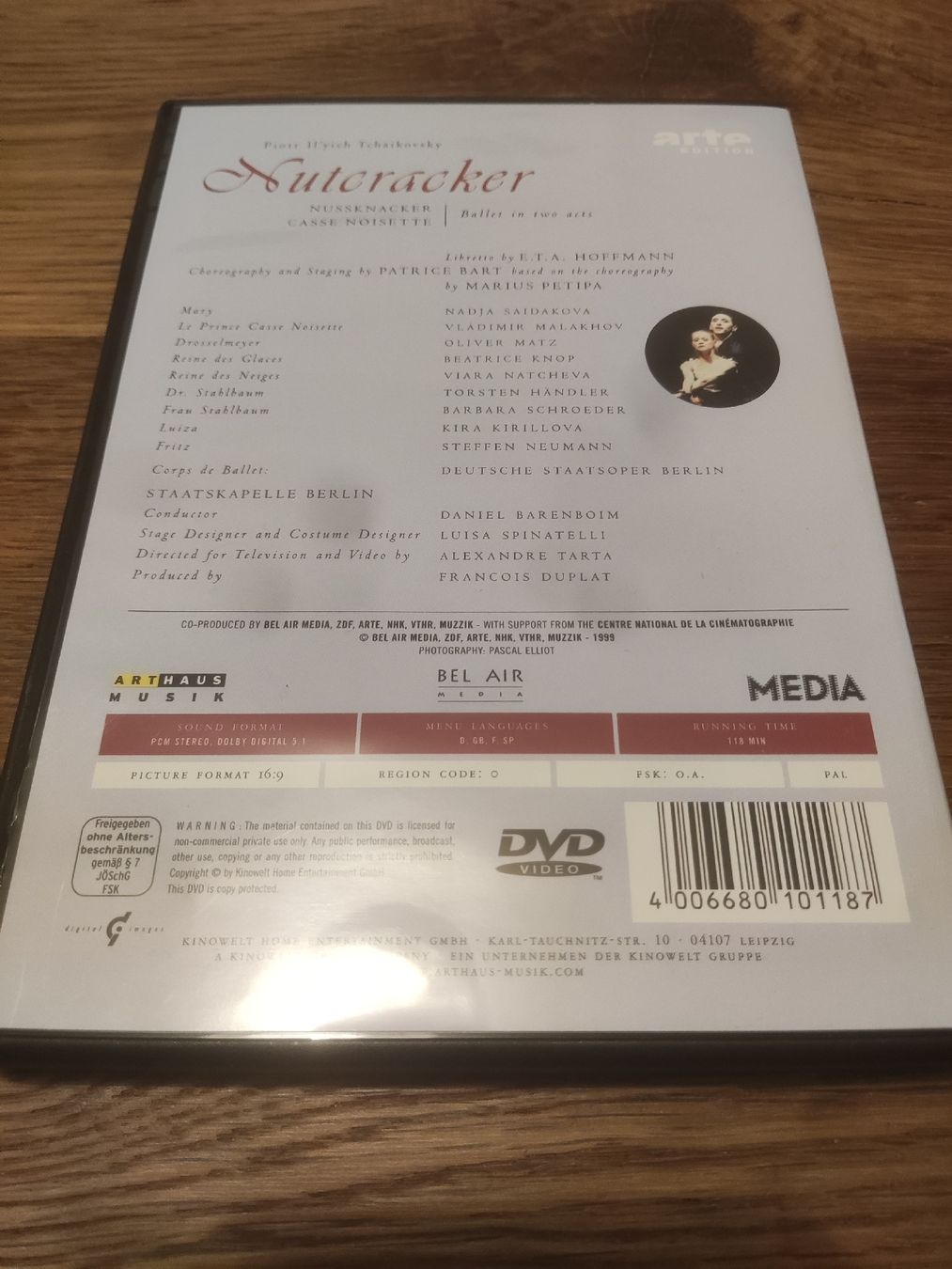 Tutti i DVDs: Nussknacker - Ballett - Staatsoper Berlin (DVD) – Usato da Oberembrach venduto da giu_7ksd 1