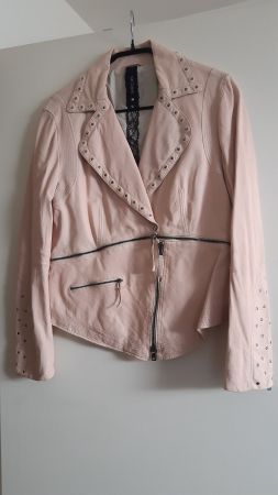 MARC CAIN Lederjacke hellrosa Gr. 5 (= 40/42) mit Nieten