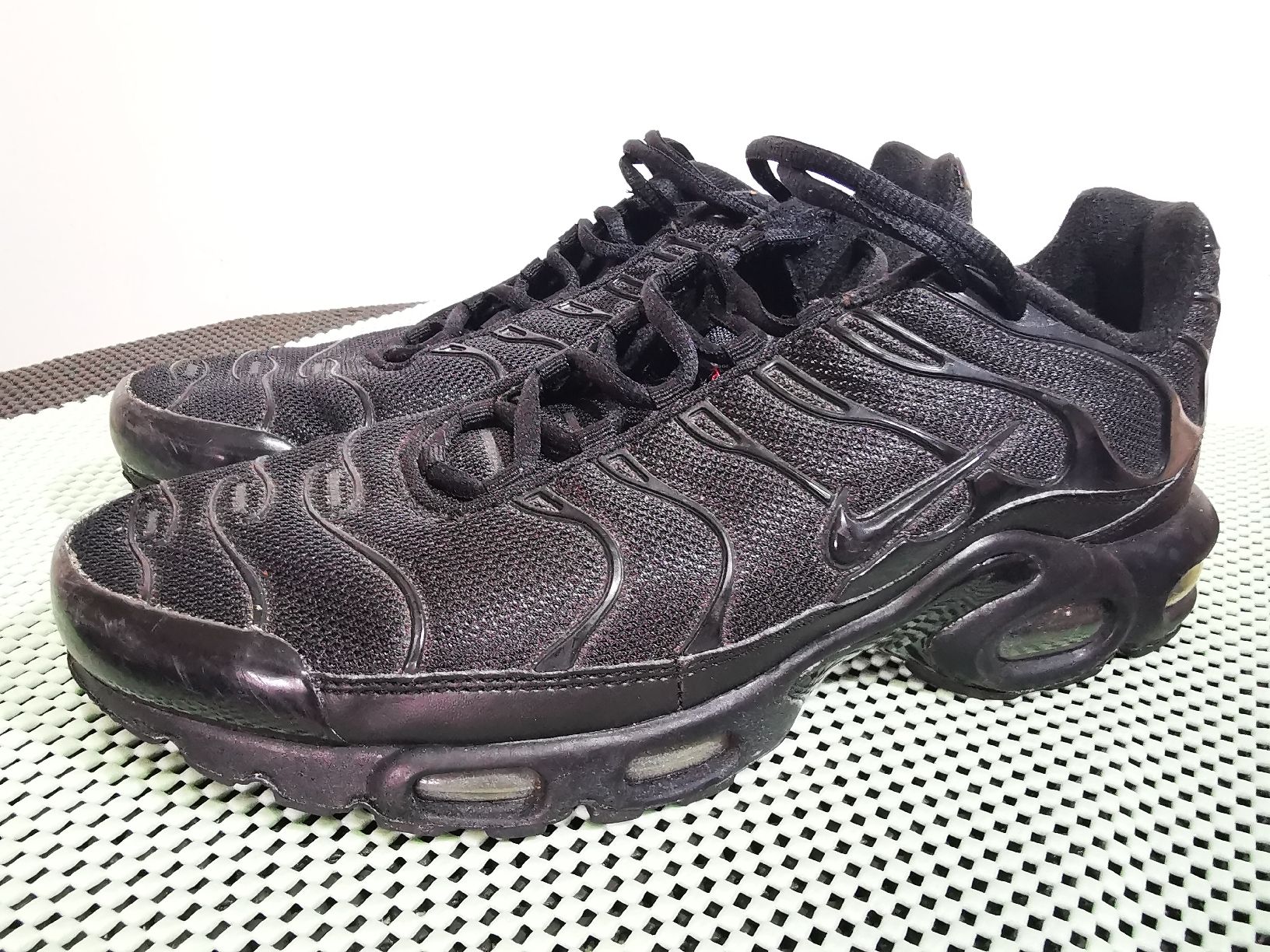 Nike Chaussures hommes: Nike Air Max Plus TN - Grösse 43 – D'occasion à Crissier par froerli 5