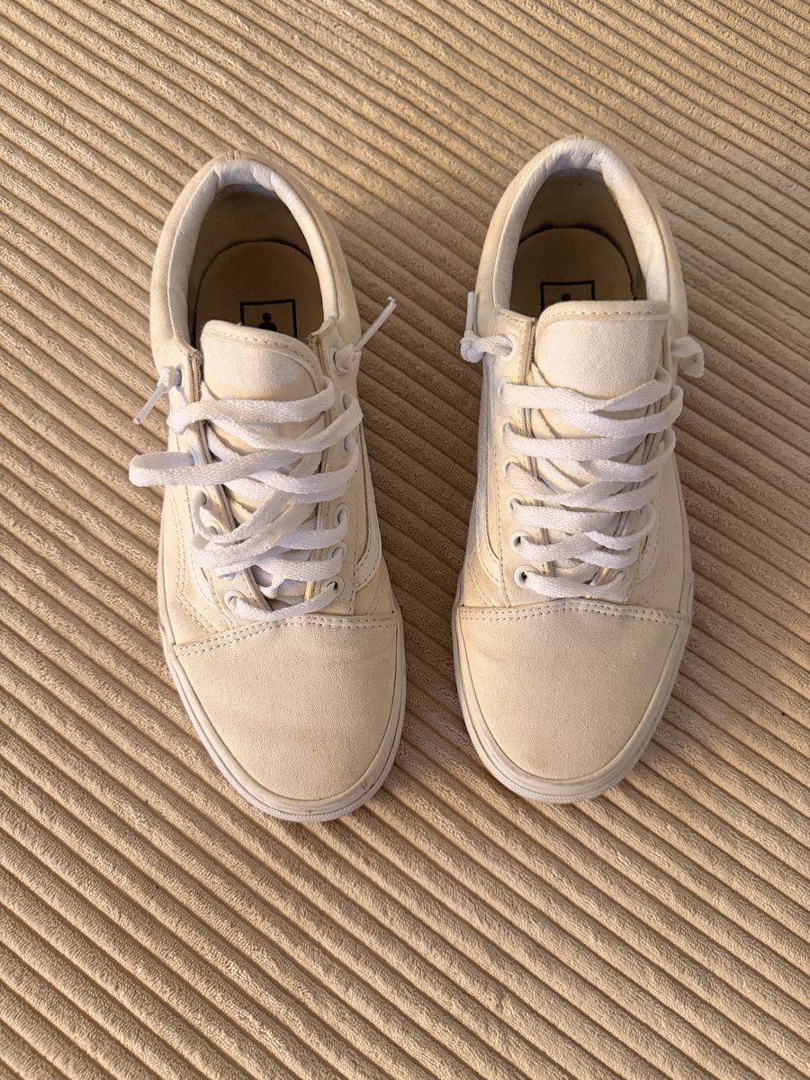 Vans Scarpe da uomo: Vans Old Skool Sneaker Weiss Grösse 40 – Usato da Orpund venduto da mar_qrp6