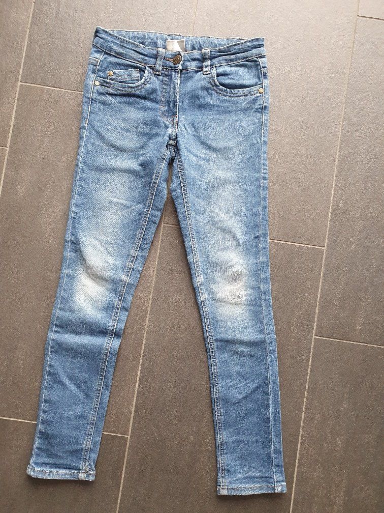 Pantaloni: Jeans Gr. 140 – Usato da Oberegg venduto da Roberto24