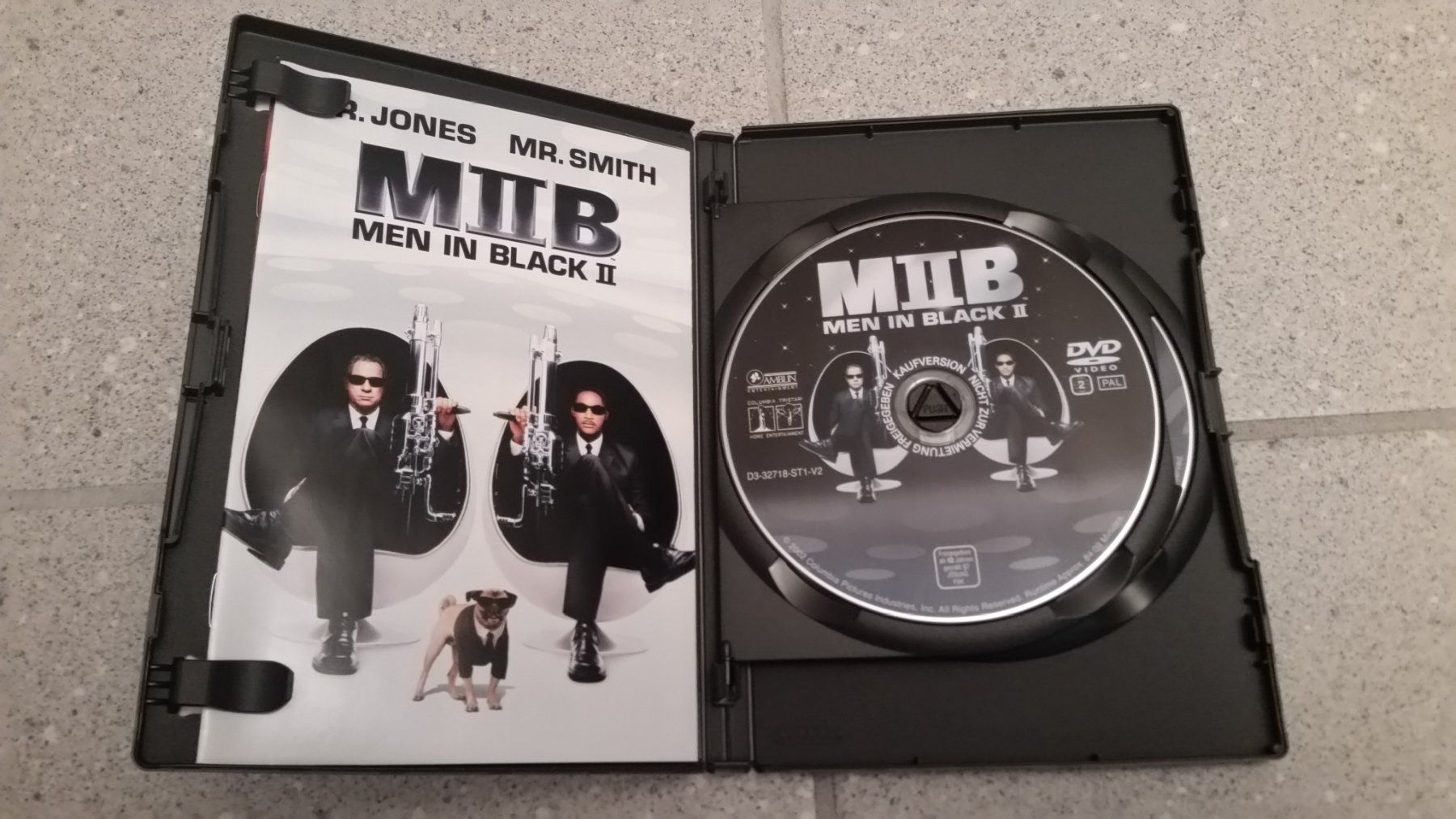 Tutti i DVDs: Men in Black 2 – Usato da Stäfa venduto da Supertramp73 2