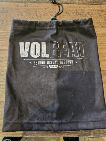 Schwarzer Volbeat Schlauchschal