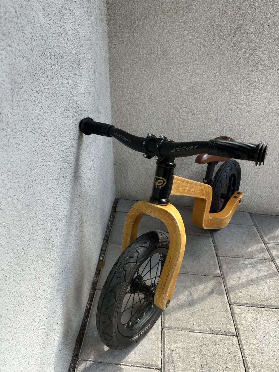 Mini Bikes: Early Rider Holz Laufrad – Premium Kinder Fahrrad – Gebraucht aus Zürich von ari_6qjt 1