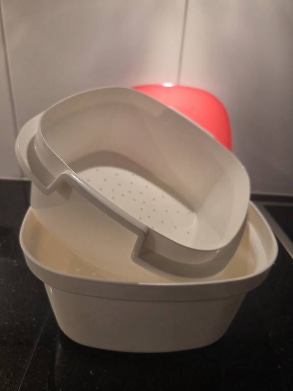 Contenitori & Simili: Tupperware Salat-Abtropfschale – Usato da Herisau venduto da lia17