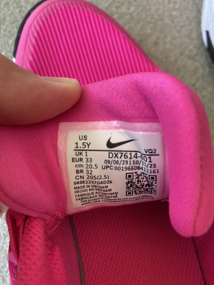 Nike Scarpe per ragazze: Nike Sneaker - Kinder – Usato da Wetzikon ZH venduto da Geri73 3