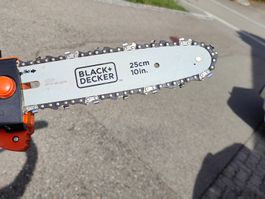 BLACK+DECKER Gelenk-Kettensäge 25cm Teleskop neuwertig
