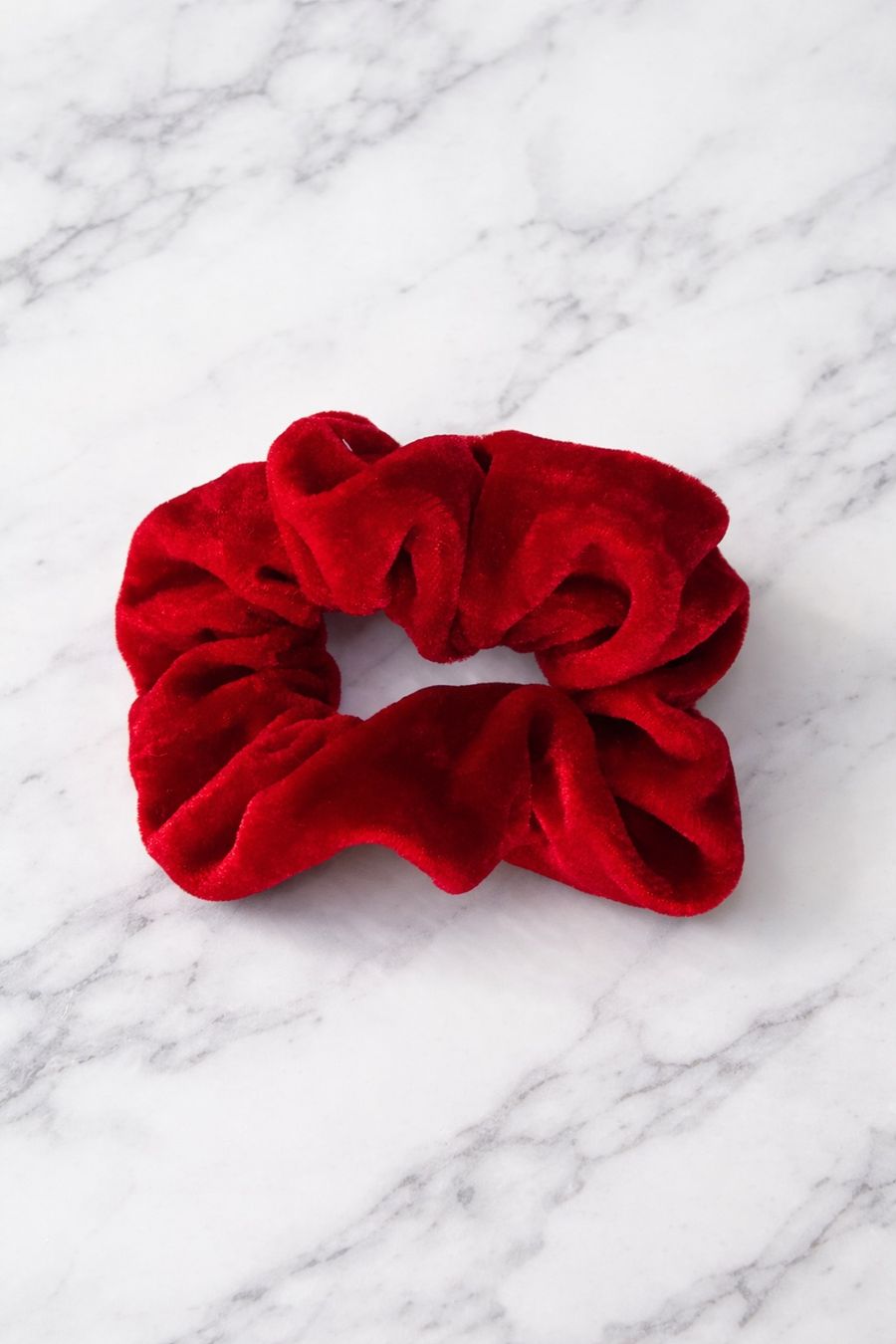 Haarschmuck: 2x Samt, Haarband, Haargummi, Scrunchie Damen, rot – Neu (gemäss Beschreibung) aus Lausanne von AufLiebesehen