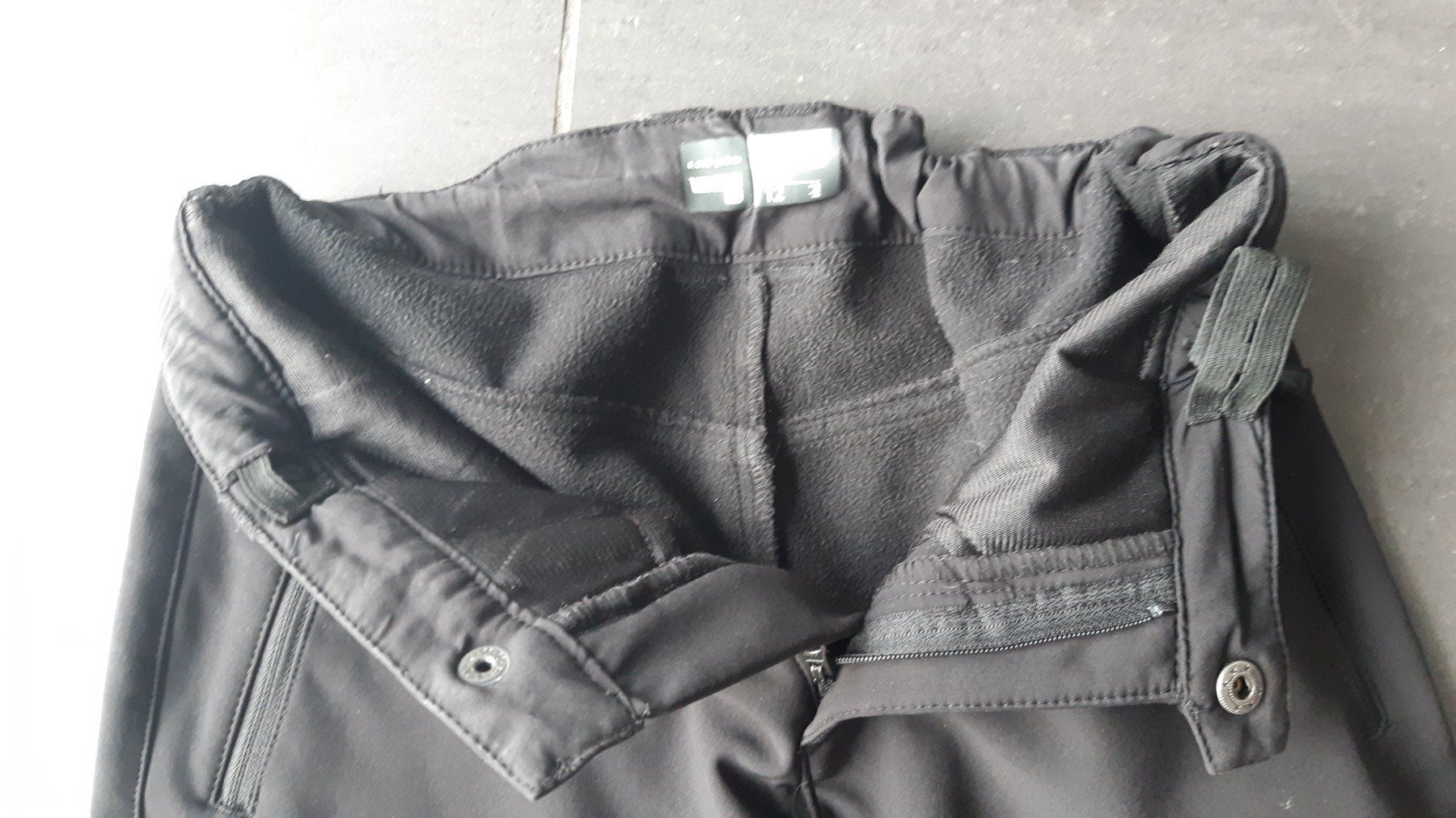 Mckinley Hosen: McKinley Winterhose Gr. 152 – Gebraucht aus Wölflinswil von Belba 1