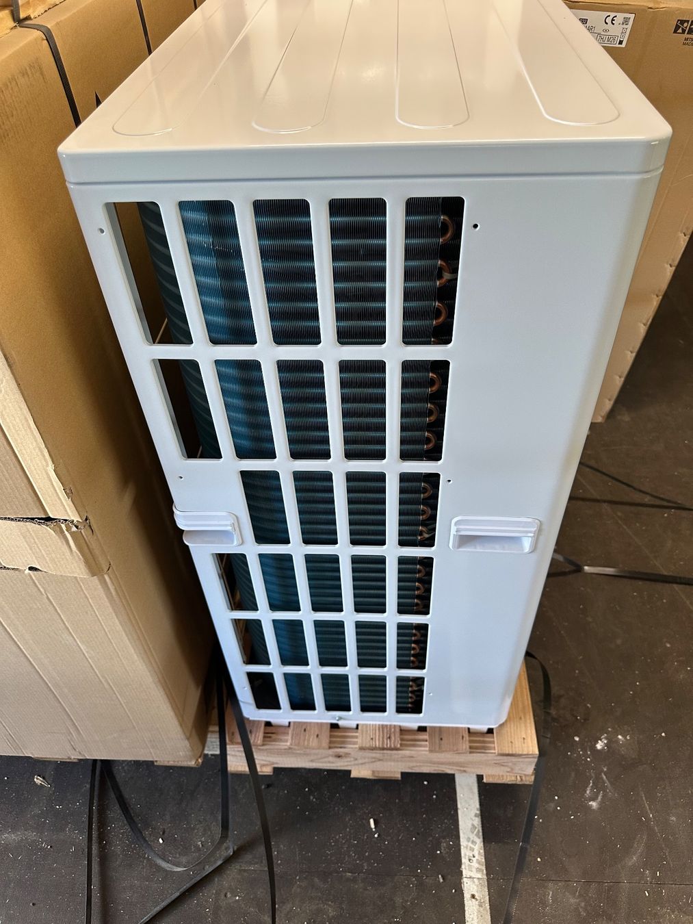 Radiatori: Mitsubishi Wärmepumpe Split 10 KW - NEU – Nuovo e nell'imballaggio originale da Hunzenschwil venduto da Rikson 2