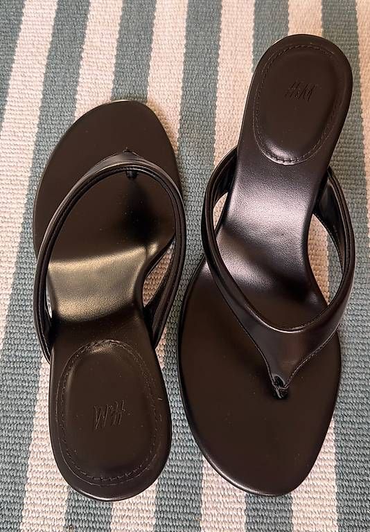 Scarpe da donna: Sandalen, Grösse 39, neu, schwarz – Usato da Erlenbach ZH venduto da anj_pkn8 3