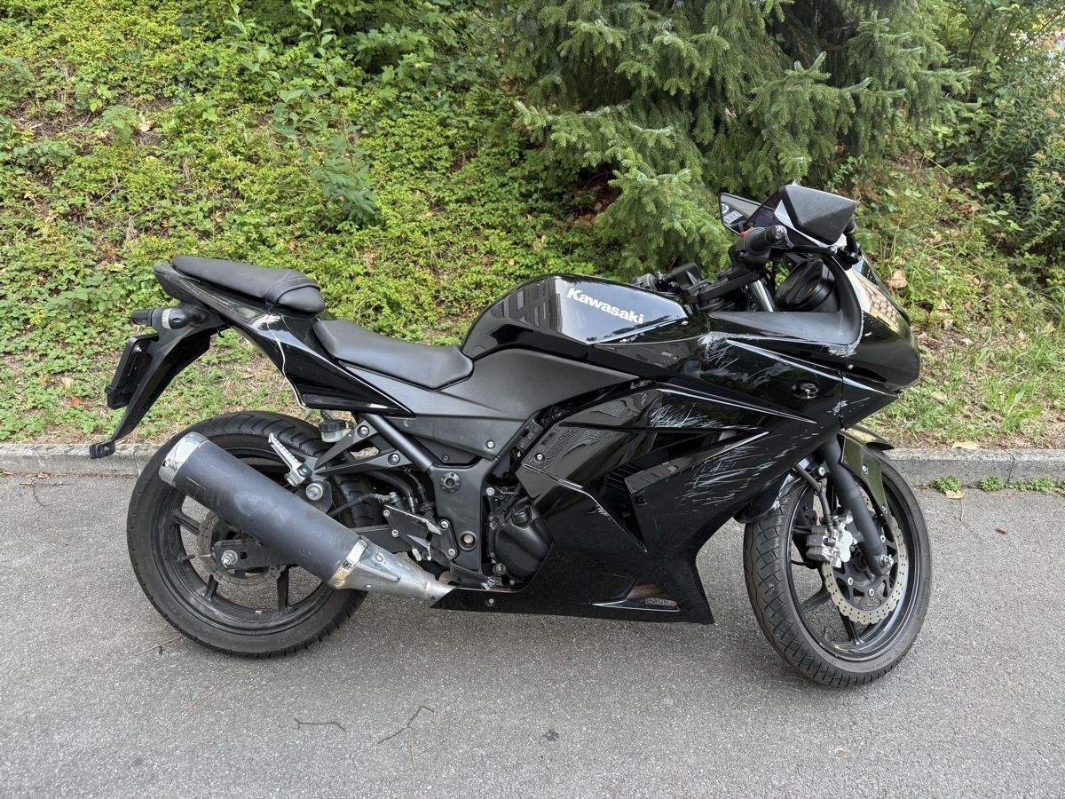 Kawasaki Route: Kawasaki Ninja 250r – D'occasion à Luzern par Jack_flow26 1