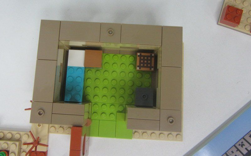 Lego Kit di costruzioni: LEGO Minecraft 21160 "The Illager Raid  " – Usato da Kreuzlingen venduto da Han-Solo-68 6
