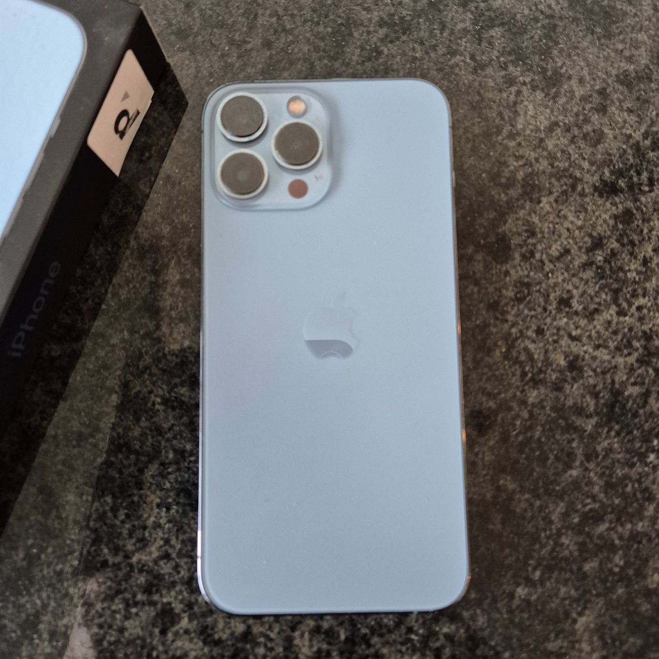Apple Telefoni cellulari / Smartphones: iPhone 13 Pro 256 GB Sierrablau – Usato da Laupen BE venduto da red_m767 3