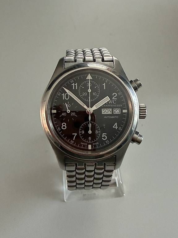 IWC Uhren: IWC Pilot Chronograph 3706 – Gebraucht aus Zürich von timeio-swapwatch