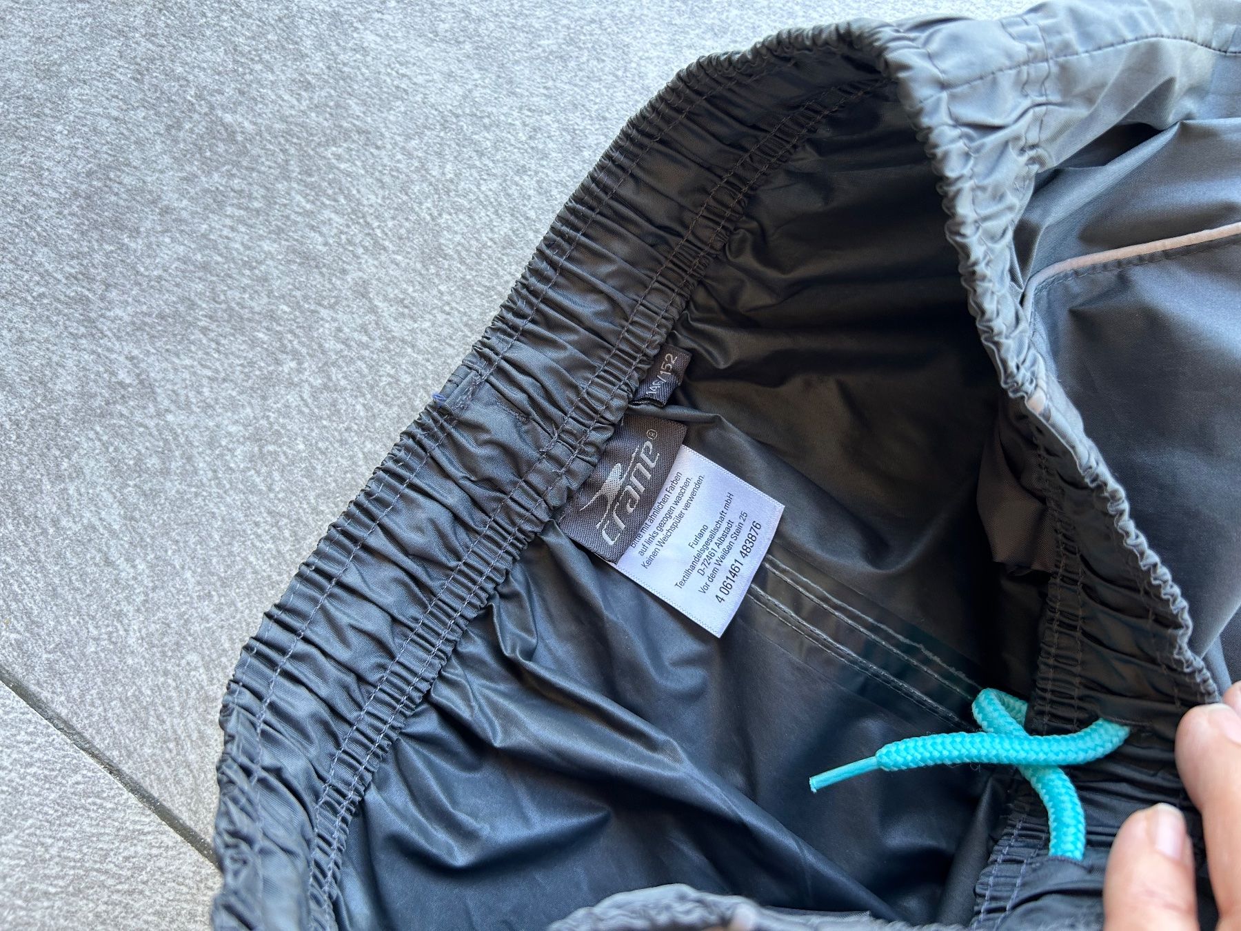 Pantaloni: Regenhose Gr 146 / 152  grau – Usato da Arbedo venduto da nadia1973 1