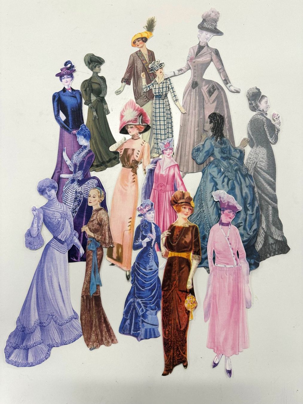Tutte le decorazioni: Paperdolls, Papierpuppen – Nuovo (secondo la descrizione) da St. Gallen venduto da winona04 3