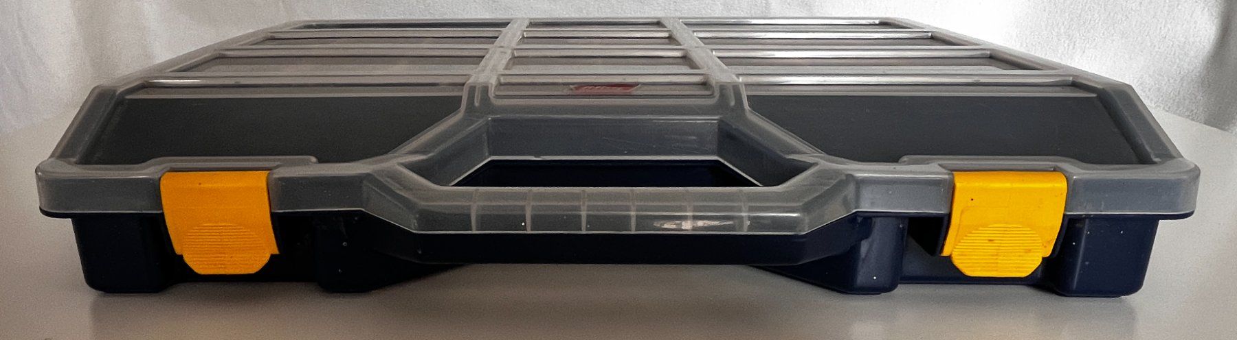 Tutti gli attrezzi: Wenig gebrauchter Sortierkasten / Kleinteilekoffer – Nuovo (secondo la descrizione) da Zuchwil venduto da Tinu4528 2