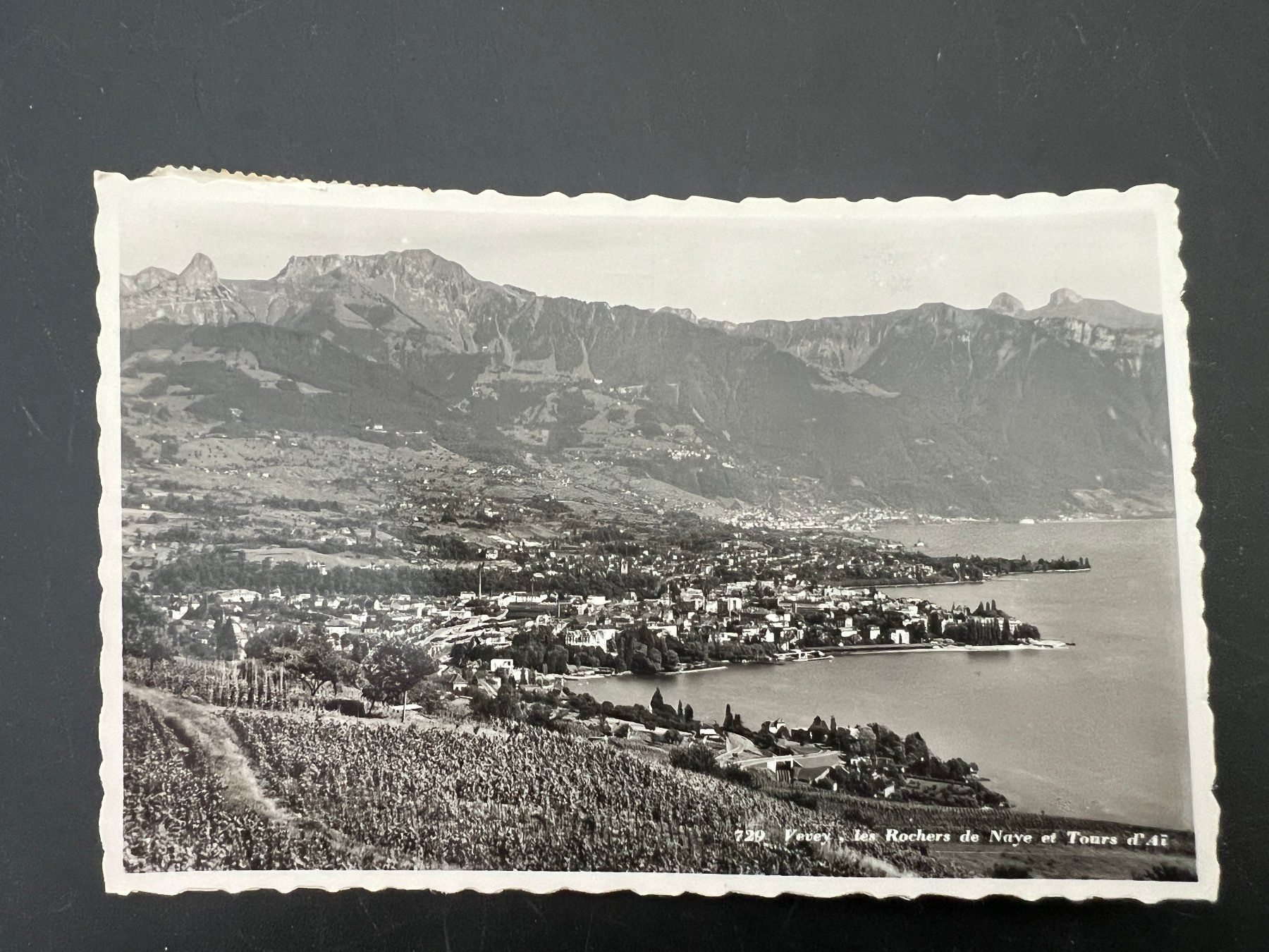 Cartoline postali: AK  1949 Vevey      (G1382) – Usato da Hinwil venduto da Sidi4