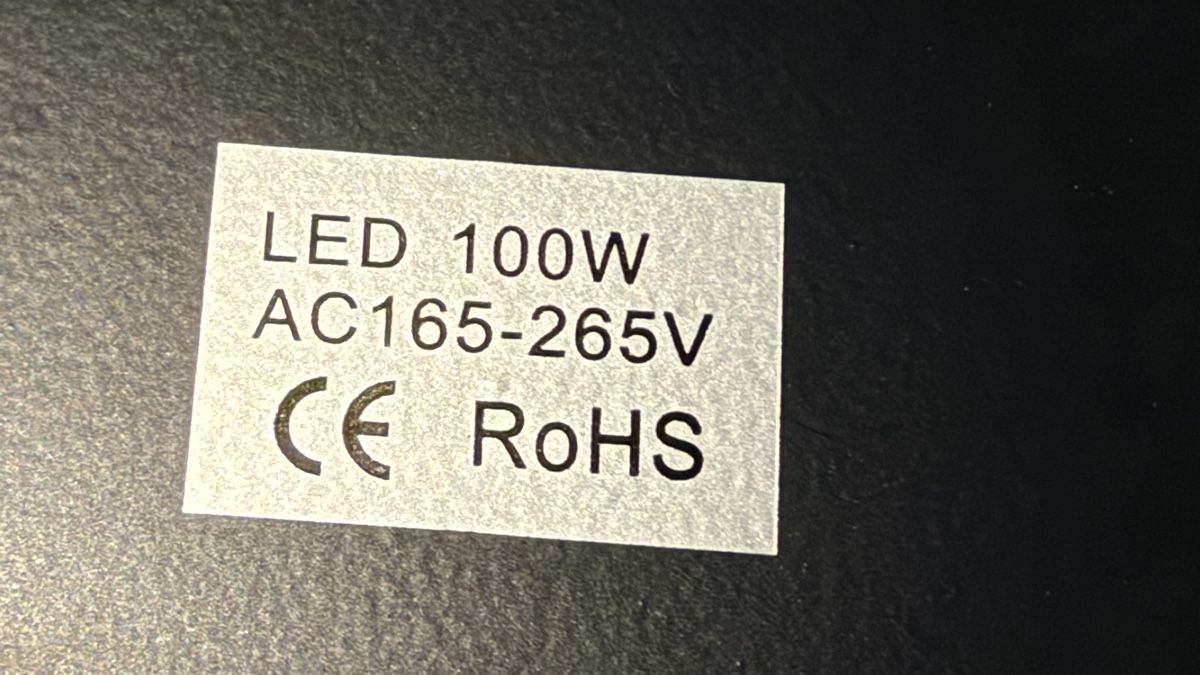Lampen: Scheinwerfer Fluter 100 Watt LED - enorm hell – Neu (gemäss Beschreibung) aus Walkringen von Flyover 2