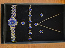 Schmuckset mit Uhr