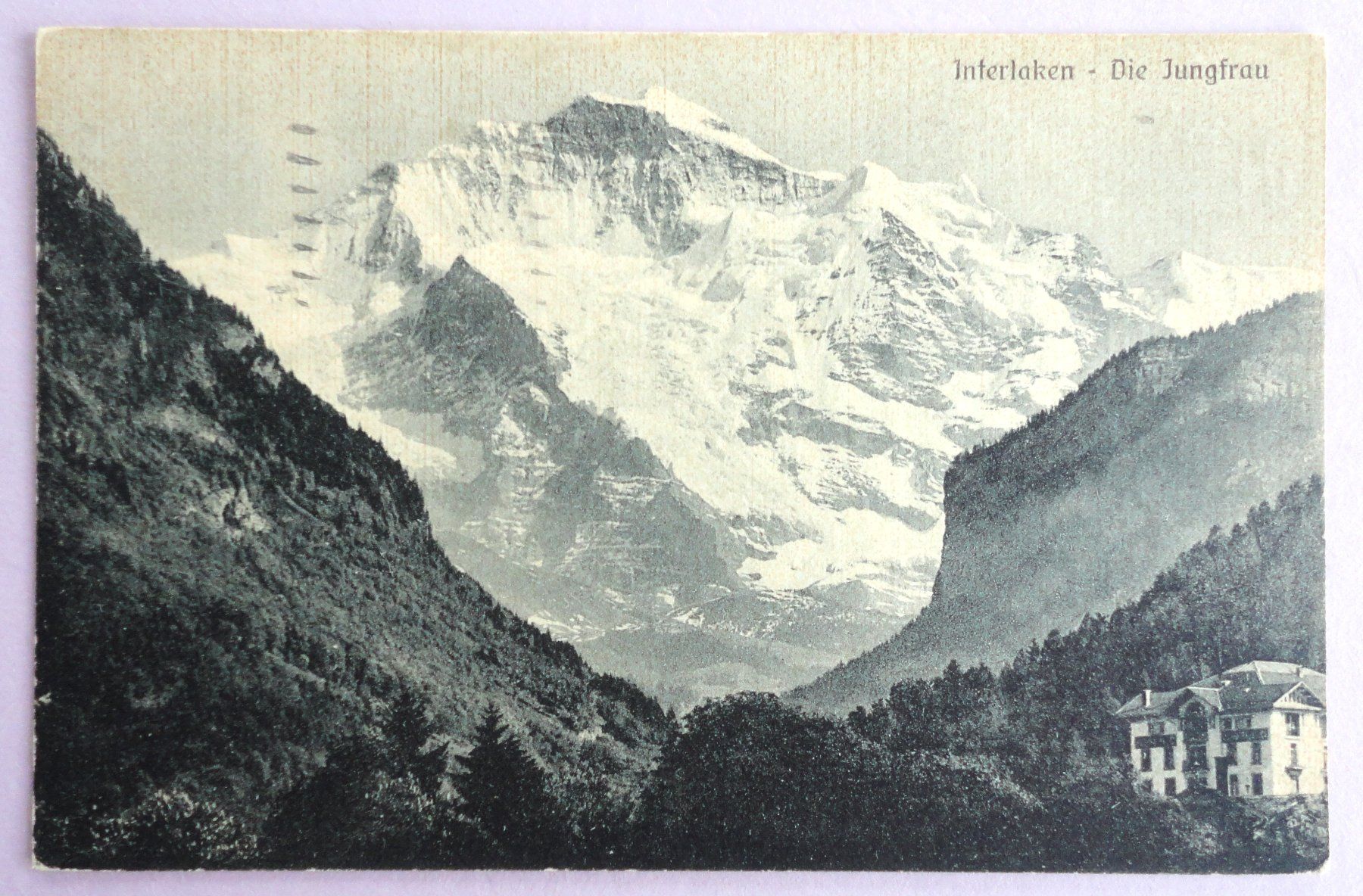 Cartoline postali: Interlaken - Die Jungfrau – Difettoso da Fétigny venduto da Billy2miny