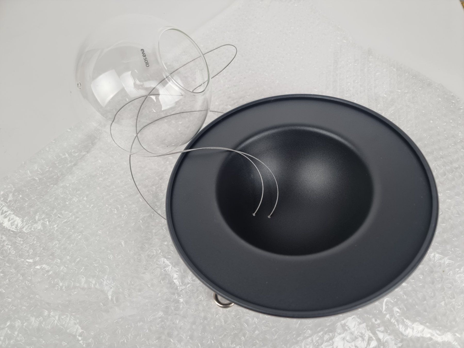 Casette per uccelli: eva trio Saturn Vogelfutterkugel, Set 2 Stück – Usato da Urtenen-Schönbühl venduto da Restwert_Schoenbuehl 3