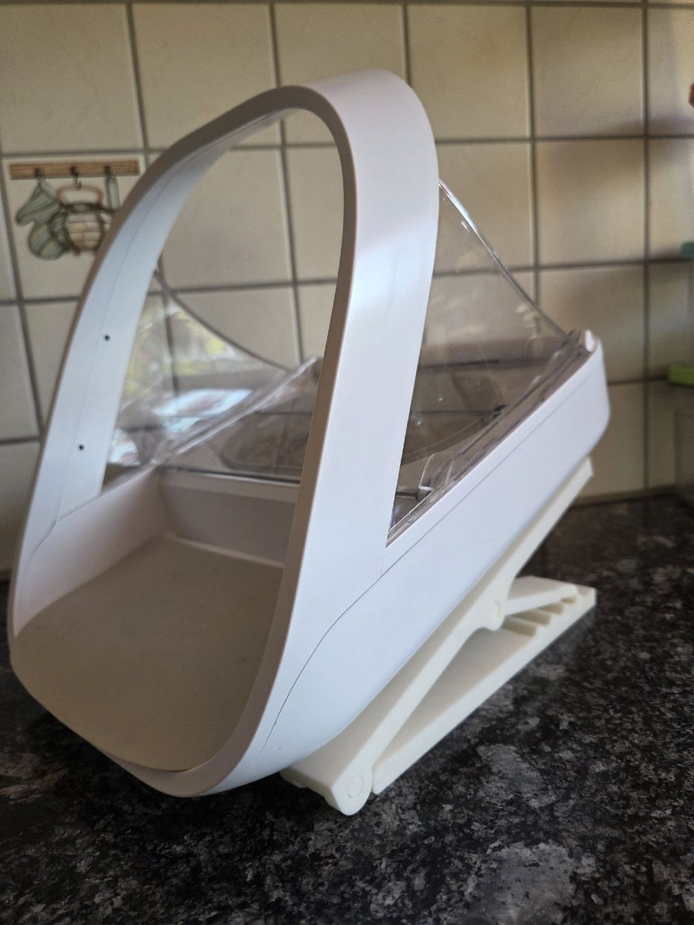 Sure Petcare Futter: Surefeed Adapter – Neu (gemäss Beschreibung) aus Grosswangen von -MoNa-LiSa- 1