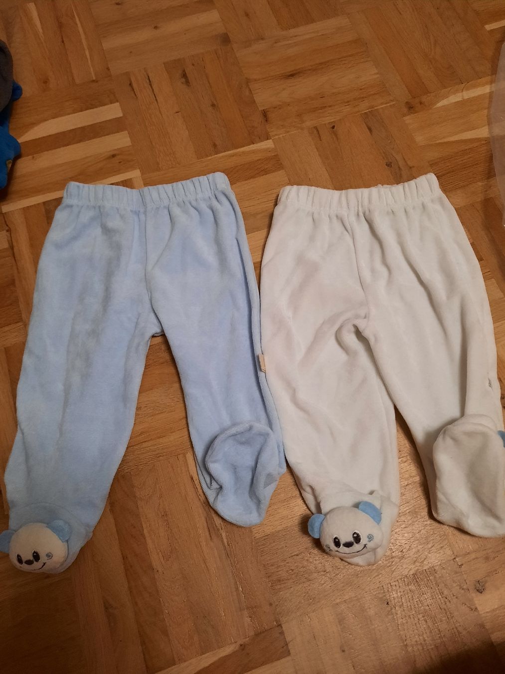 Lotti & Set di vestiti: Baby Strampler 2er Set Gr 60 – Nuovo (secondo la descrizione) da Ettingen venduto da Guggerin