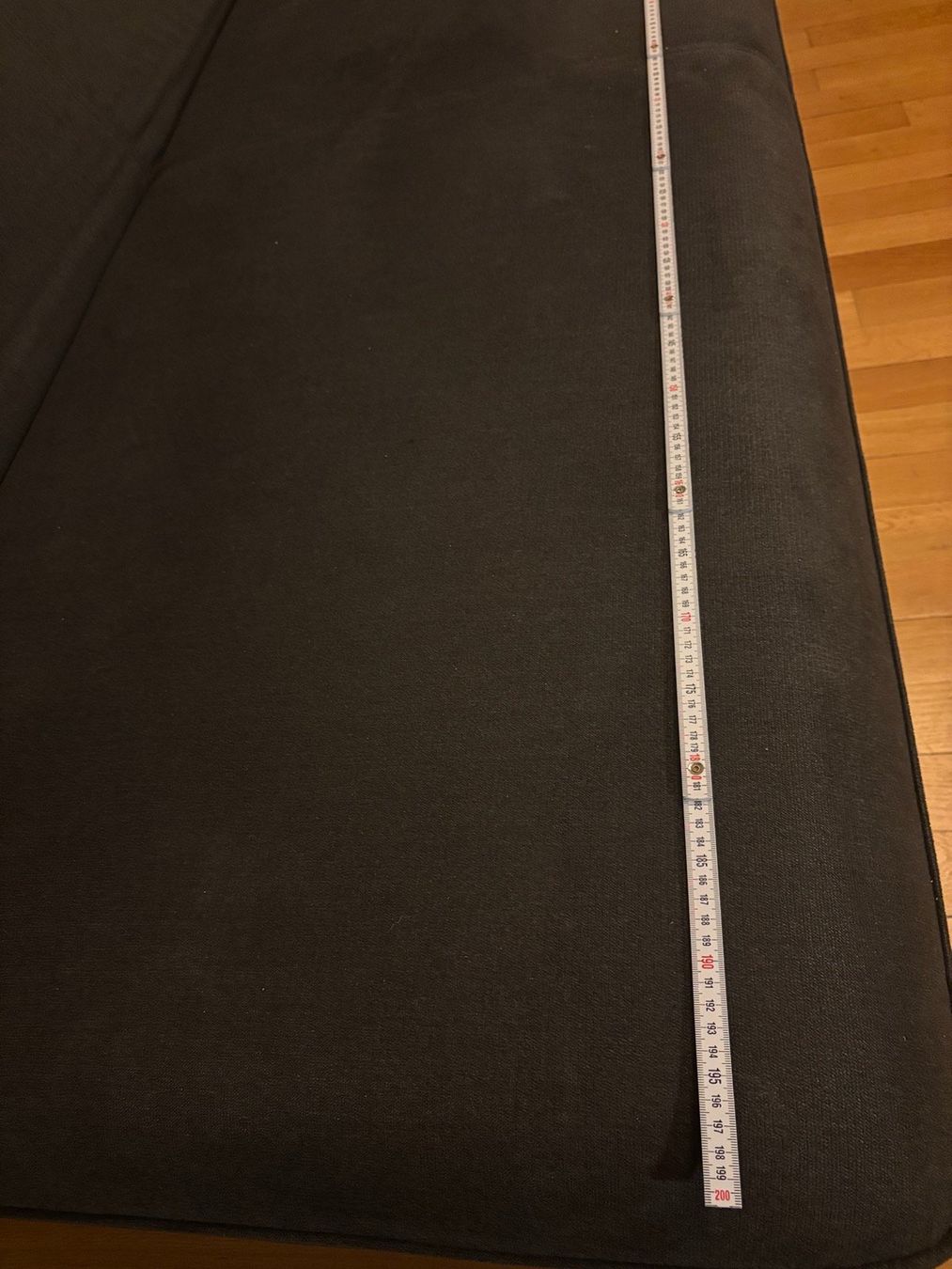 Divani: Gemütliches Bettsofa – Usato da Zürich venduto da Gorgina 1