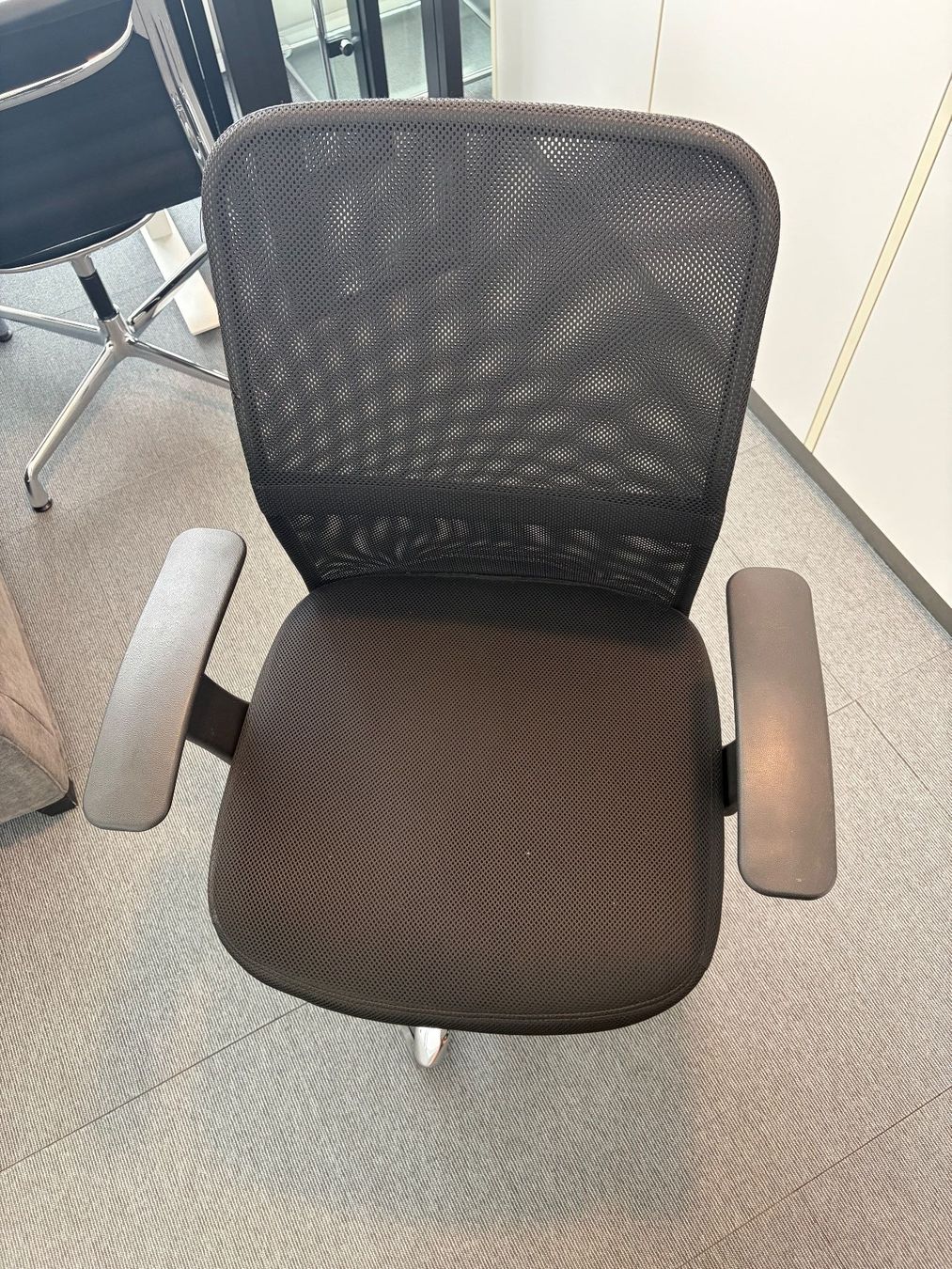 Sedie: Drehbürostuhl höhenverstellbar – Usato da Zürich venduto da nic_5z96 1